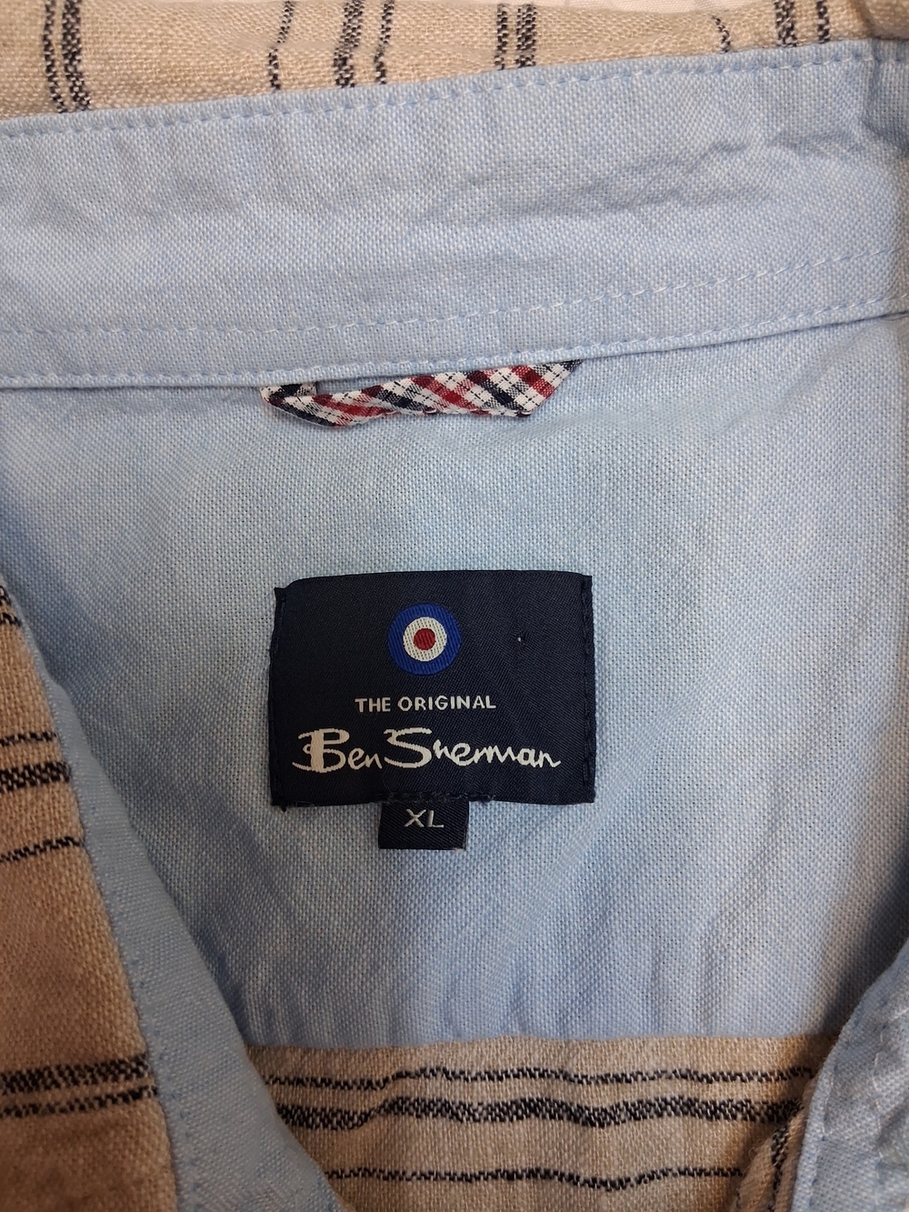Ben Sherman Club Room Beige Short-Sleeve Button-Down with Navy Stripes - Picture 3 of 17